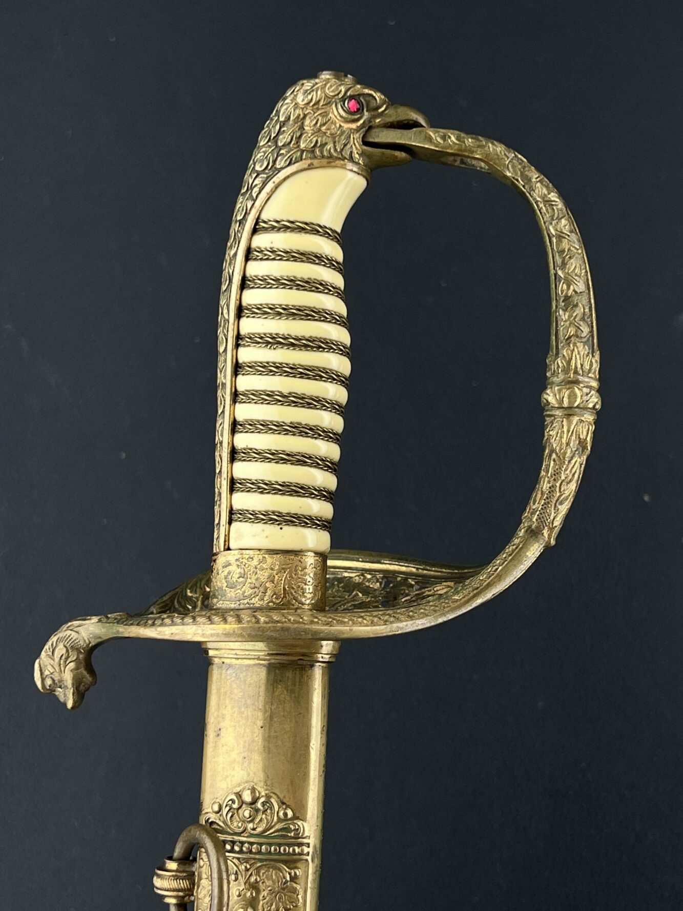 Авиационная офицерская сабля обр. 1925 г. Румыния. От Алексея С.