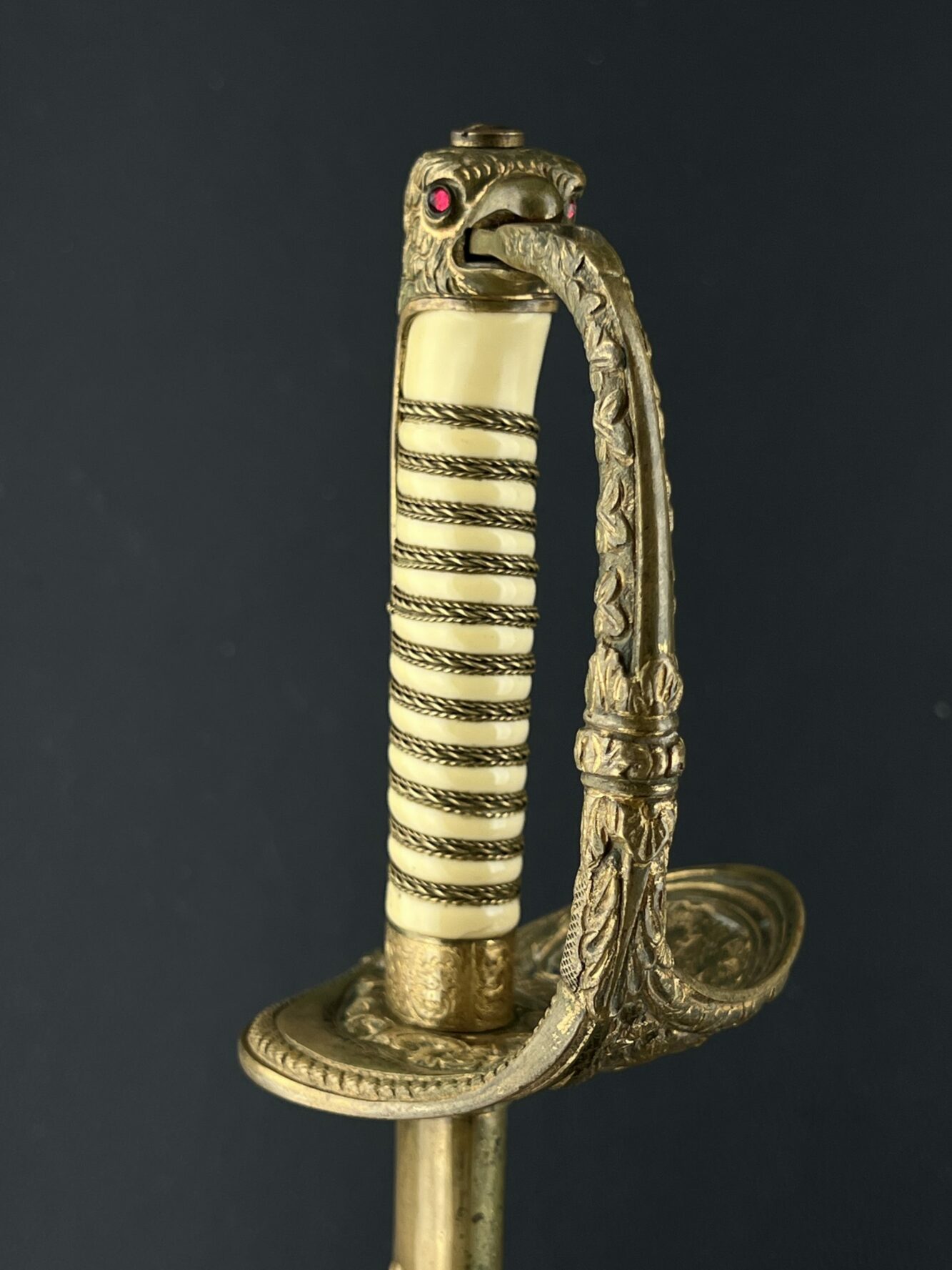 Авиационная офицерская сабля обр. 1925 г. Румыния. От Алексея С.