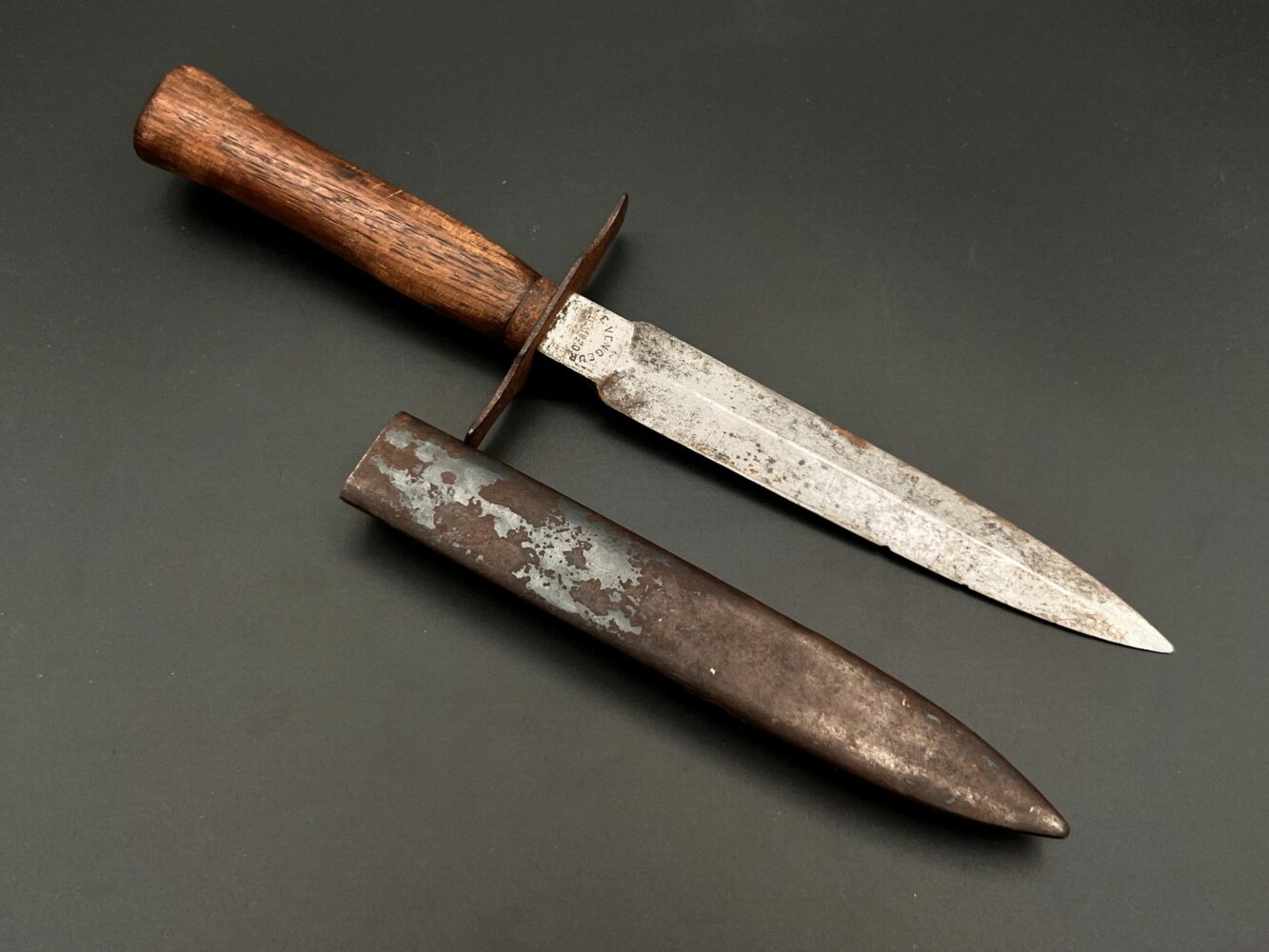 Боевой нож Франция. Бюджет. От Алексея С.