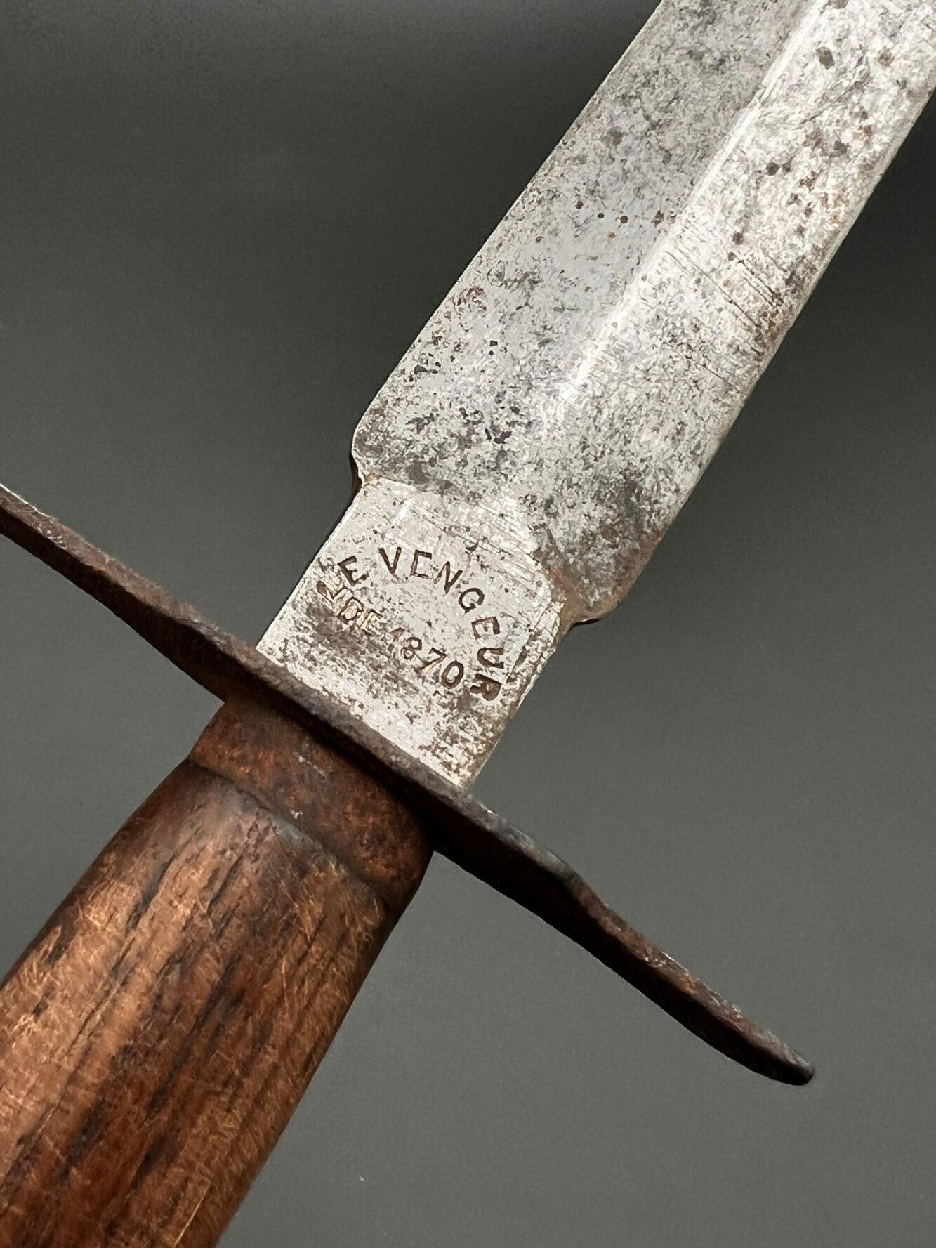 Боевой нож Франция. Бюджет. От Алексея С.