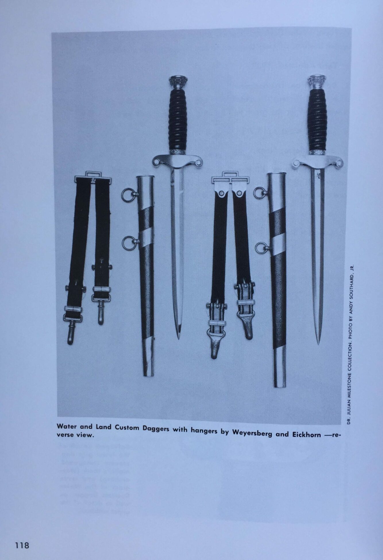 Кортик офицерский наземной Таможенной службы обр. 1937 г. Carl Eickhorn. От Алексея С.