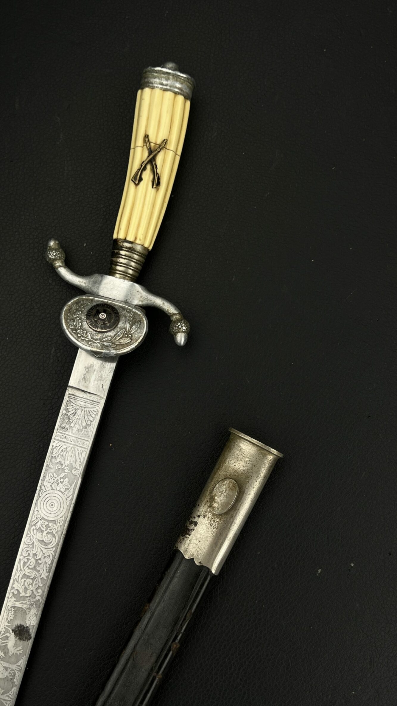 Кортик членов Стрелкового союза обр. 1939 г. [E. & F. Horster]. От Алексея С.