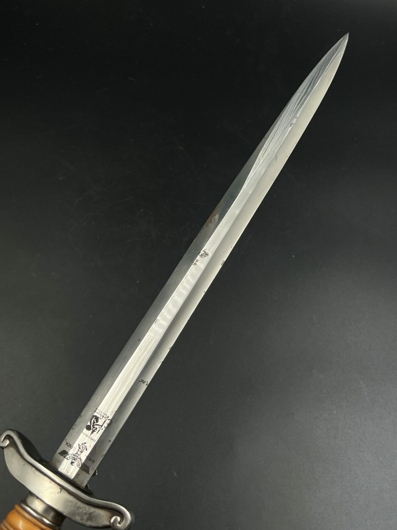 Кортик лидера Специального технического корпуса (TENO), обр. 1938 г. [Carl Eickhorn]. От Алексея С.