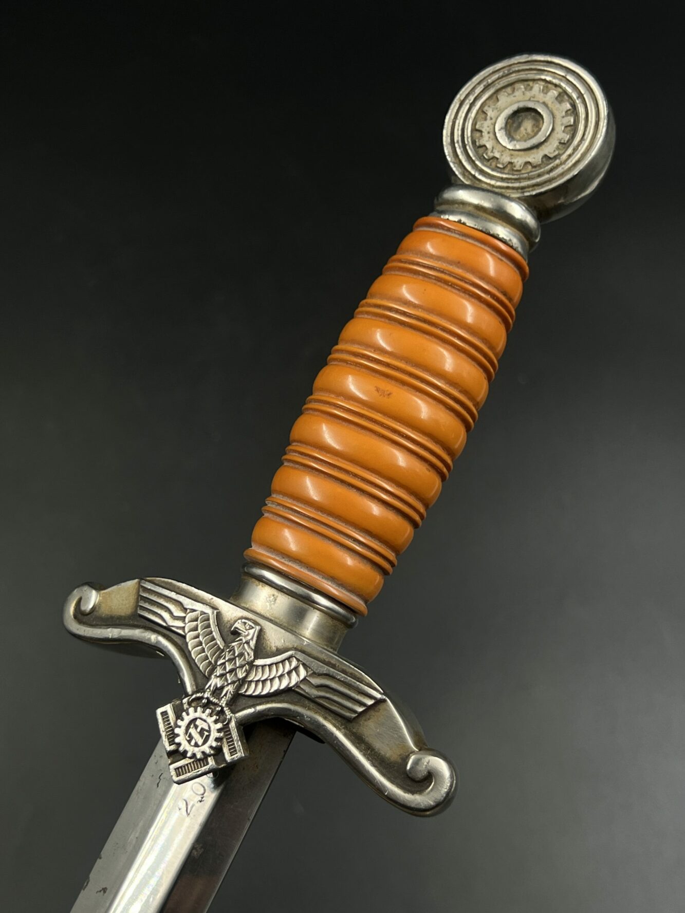 Кортик лидера Специального технического корпуса (TENO), обр. 1938 г. [Carl Eickhorn]. От Алексея С.