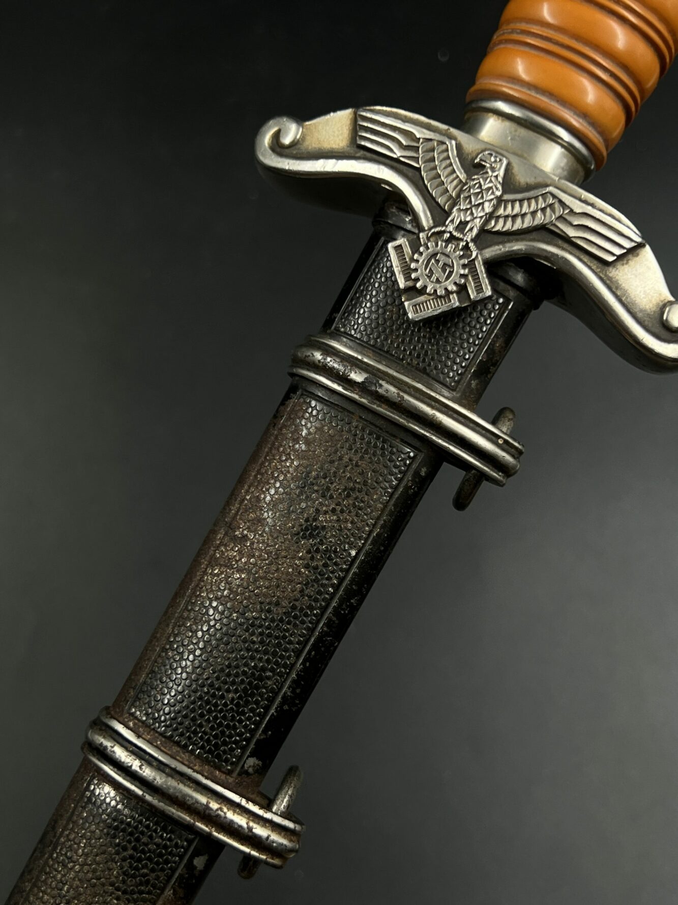 Кортик лидера Специального технического корпуса (TENO), обр. 1938 г. [Carl Eickhorn]. От Алексея С.