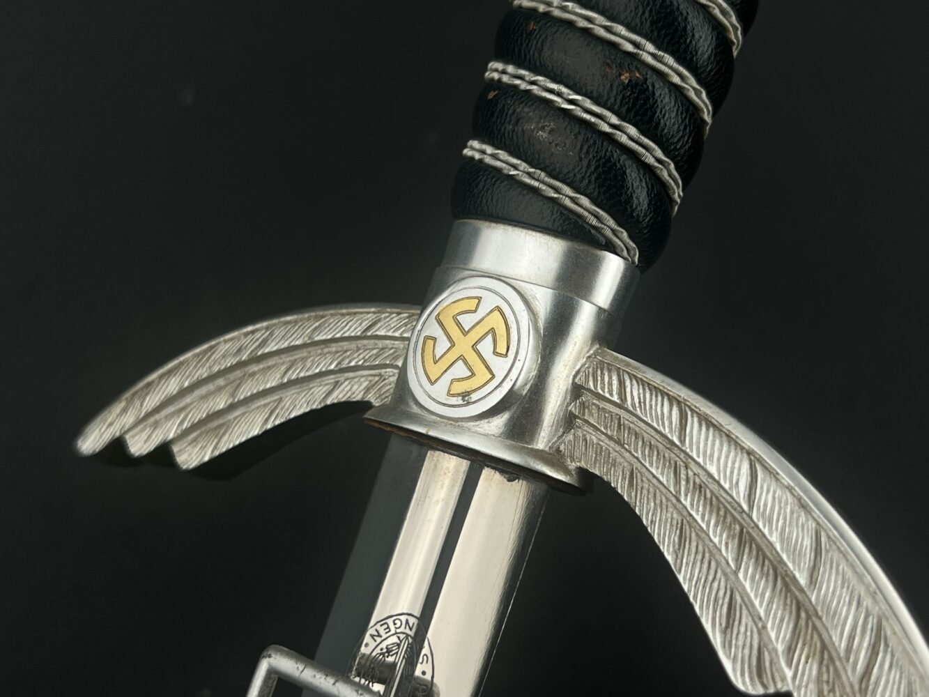 Меч Меч офицера Люфтваффе (Luftwaffe Offizierschwert / Fliegerschwert). обр. 1935 г. [Paul Weyersberg] От Алексея С.