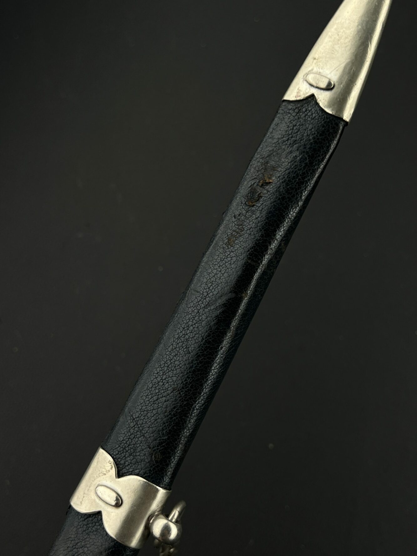 Кортик Люфтваффе обр. 1935 г. (Ранний тип). [Carl Eickhorn]. Клеймо -Carl Eickhorn. (ножны без металлического каркаса , крепёж фитингов на клипсах). От Алексея С.