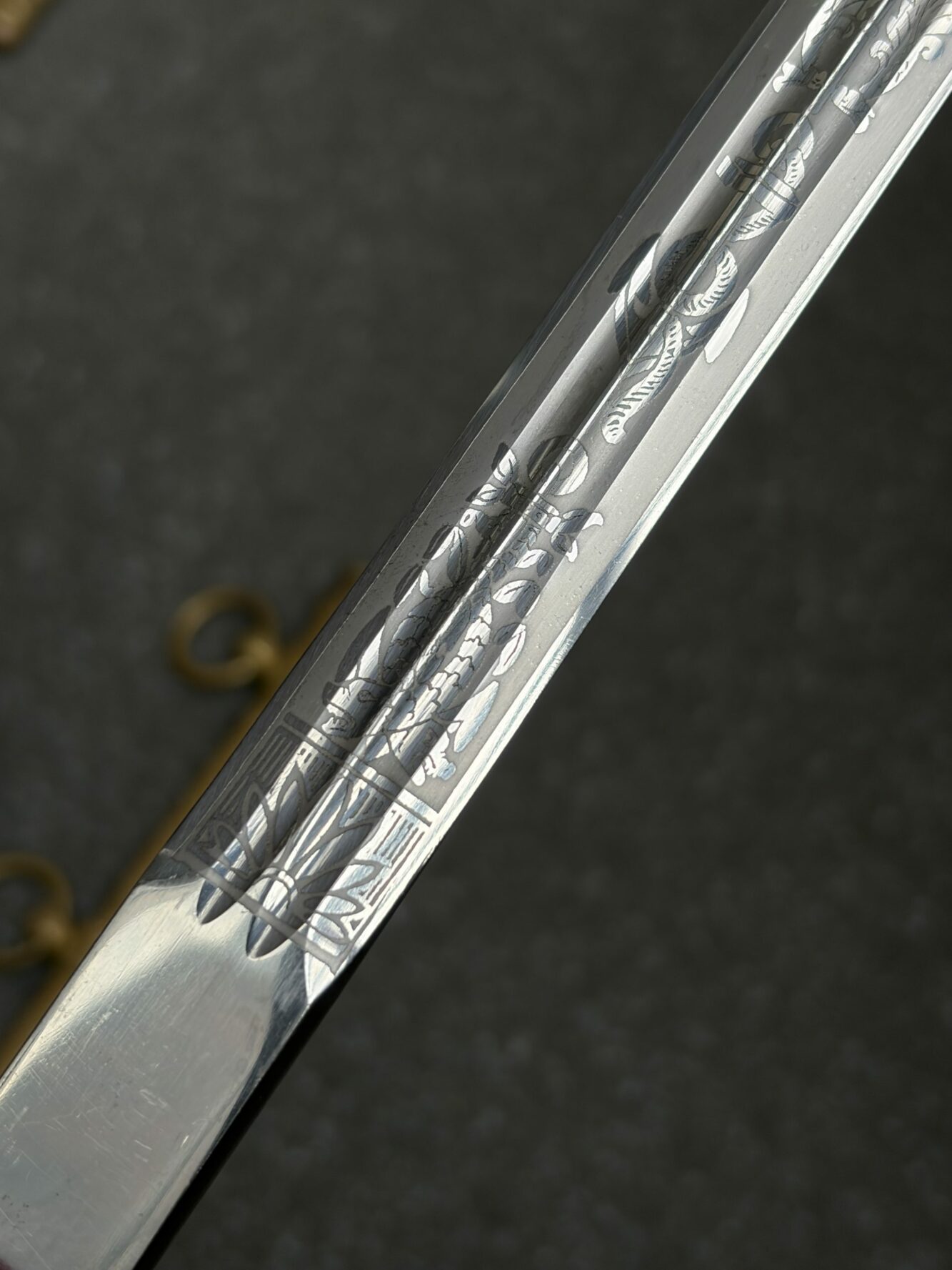 Морской кортик обр. 1938 г. (чеканные ножны). От Алексея С.